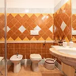 Apartament Ginestre38 *