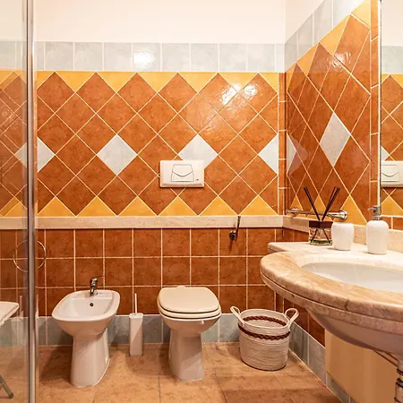 Apartment Ginestre38 *